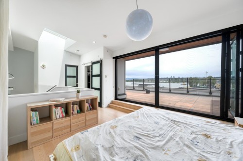 402-220 Salter Street, New Westminster, BC 