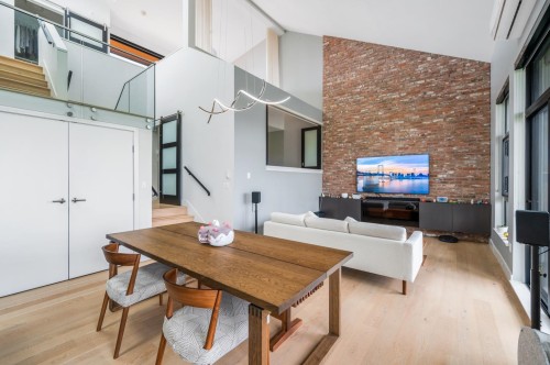 402-220 Salter Street, New Westminster, BC 