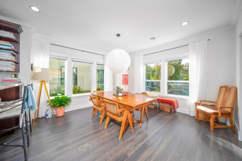 3765 3Rd Avenue W, Vancouver, BC 