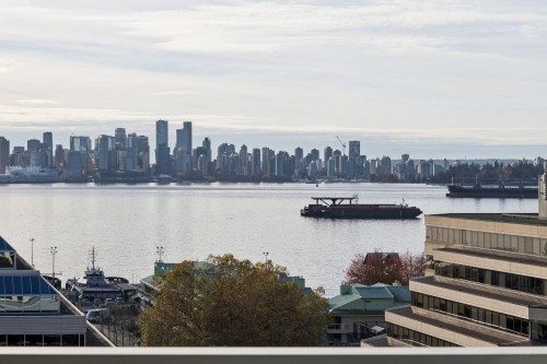 810-175 1st Street W North Vancouver, BC V7M 3N9