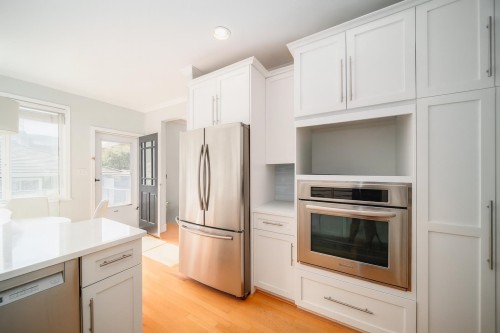 2726 42Nd Avenue W, Vancouver, BC 