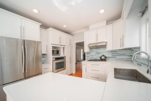 2726 42Nd Avenue W, Vancouver, BC 