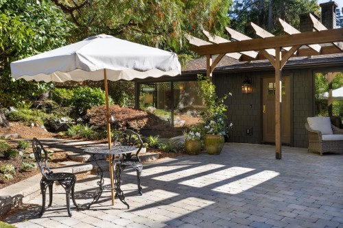 5075 Howe Sound Lane, West Vancouver, BC 