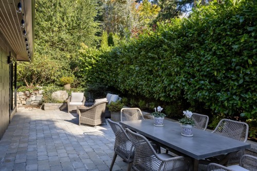 5075 Howe Sound Lane, West Vancouver, BC 