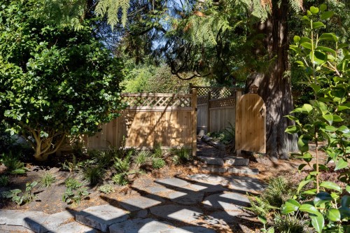 5075 Howe Sound Lane, West Vancouver, BC 