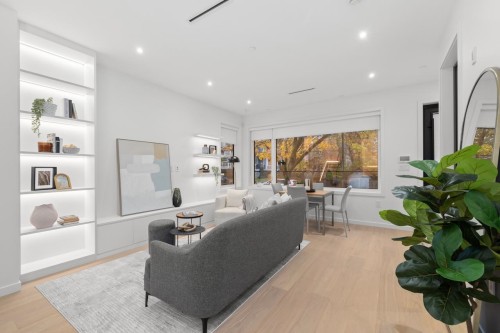 683 18Th Avenue W, Vancouver, BC 