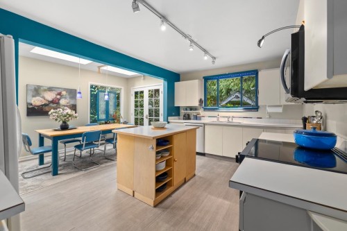 1926 Aspen Avenue, Vancouver, BC 