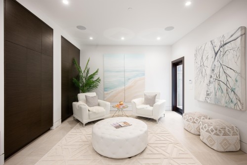 3953 21St Avenue W, Vancouver, BC 