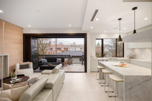 3953 21St Avenue W, Vancouver, BC 