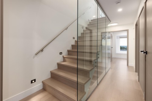 102-914 Rochester Avenue, Coquitlam, BC 