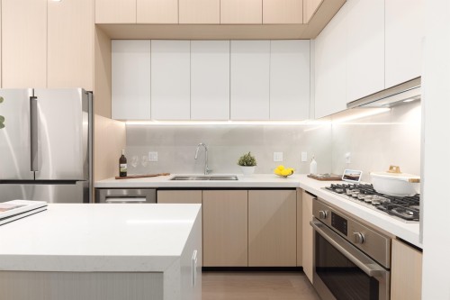 102-914 Rochester Avenue, Coquitlam, BC 