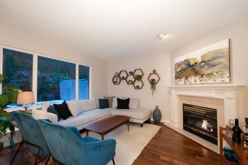 1-181 Ravine Drive, Port Moody, BC 