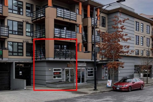 202-857 15th Street W North Vancouver, BC V7P 1M5