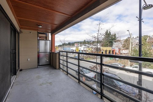 202-857 15Th Street W, North Vancouver, BC 