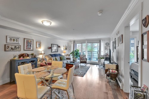 202-857 15Th Street W, North Vancouver, BC 