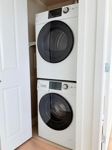 1301-9188 Cook Road, Richmond, BC 