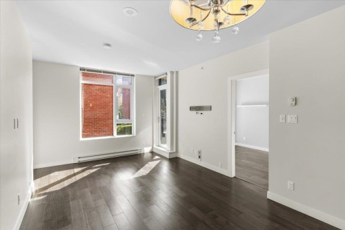 201-2321 Scotia Street, Vancouver, BC 