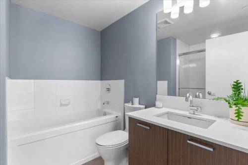 201-2321 Scotia Street, Vancouver, BC 