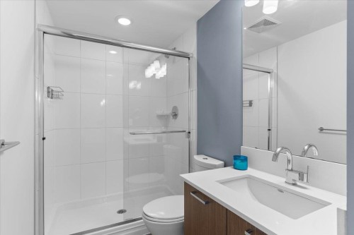 201-2321 Scotia Street, Vancouver, BC 