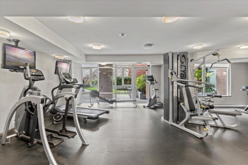 201-2321 Scotia Street, Vancouver, BC 