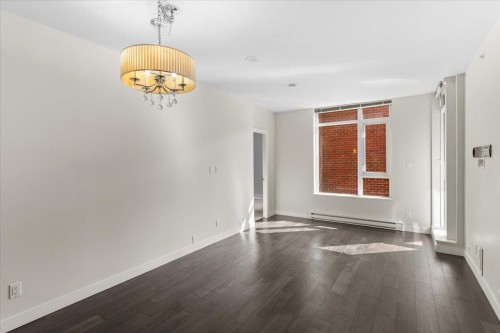 201-2321 Scotia Street, Vancouver, BC 