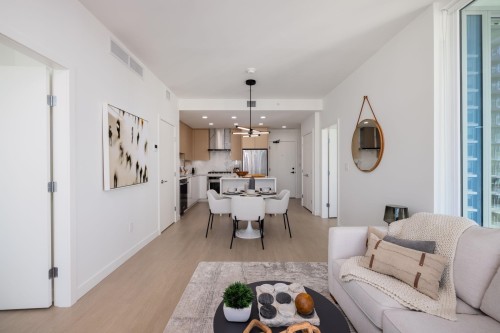 1702-699 Whiting Way, Coquitlam, BC 