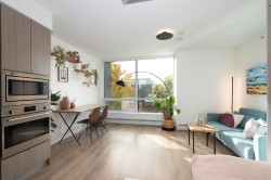 208-1788 Columbia Street  Vancouver, BC V5Y 0L7