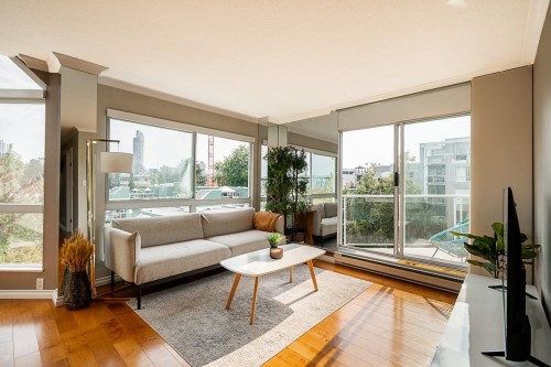 601-1510 1st Avenue W Vancouver, BC V6J 4S3