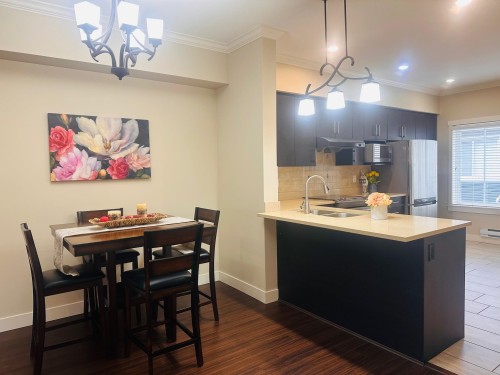 16-9811 Ferndale Road  Richmond, BC V6Y 1X4