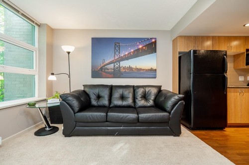 301-9262 University Crescent, Burnaby, BC 