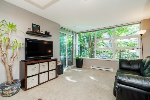 301-9262 University Crescent, Burnaby, BC 
