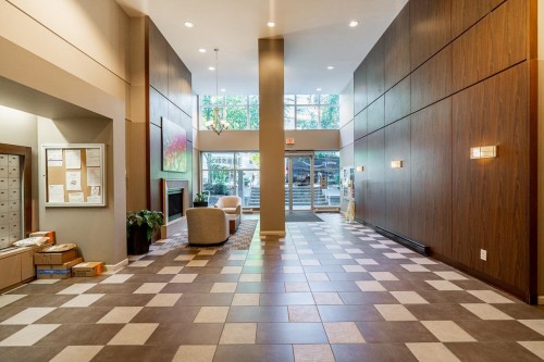 301-9262 University Crescent, Burnaby, BC 