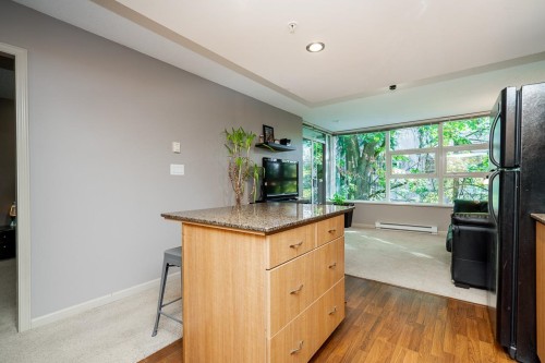 301-9262 University Crescent, Burnaby, BC 