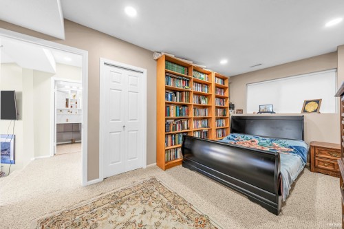 4673 Woodburn Road, West Vancouver, BC 