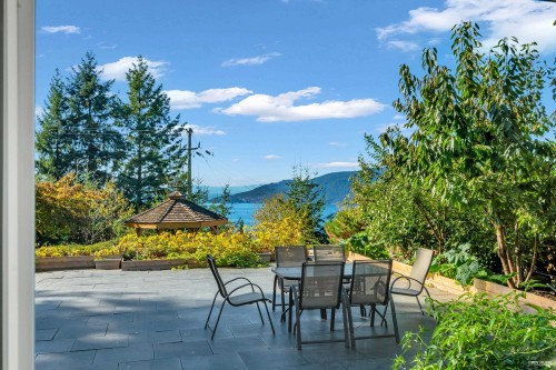 4673 Woodburn Road, West Vancouver, BC 