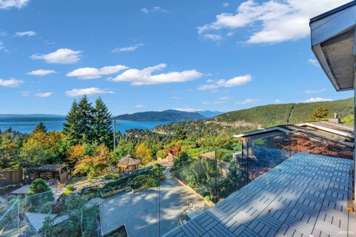 4673 Woodburn Road, West Vancouver, BC 