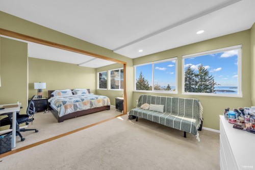 4673 Woodburn Road, West Vancouver, BC 