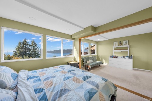 4673 Woodburn Road, West Vancouver, BC 