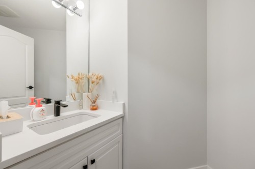 22531 Mcclinton Avenue, Richmond, BC 