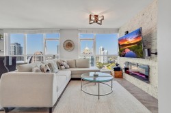 2406-4400 Buchanan Street  Burnaby, BC V5C 0E3