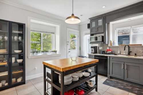 5187 Sherbrooke Street, Vancouver, BC 