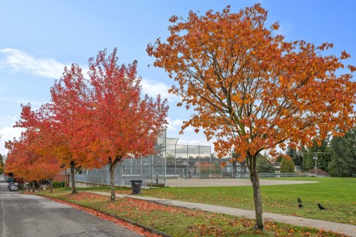 1088 42Nd Avenue W, Vancouver, BC 