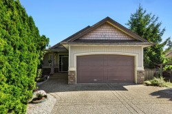 11279 Creekside Street  Maple Ridge, BC V2W 1W7
