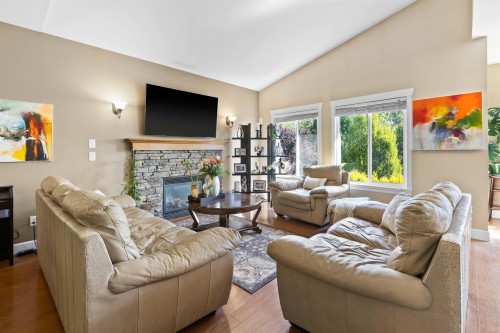 11279 Creekside Street, Maple Ridge, BC 