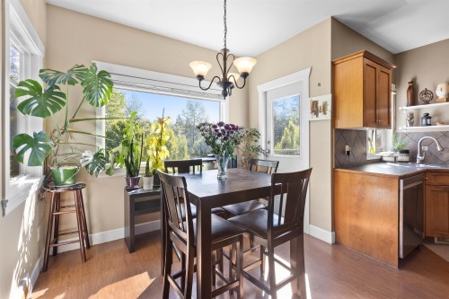 11279 Creekside Street, Maple Ridge, BC 