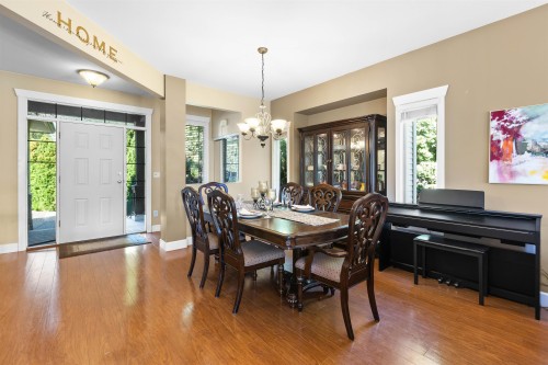 11279 Creekside Street, Maple Ridge, BC 