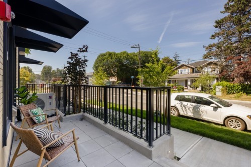 102-342 Mountain Highway, North Vancouver, BC 