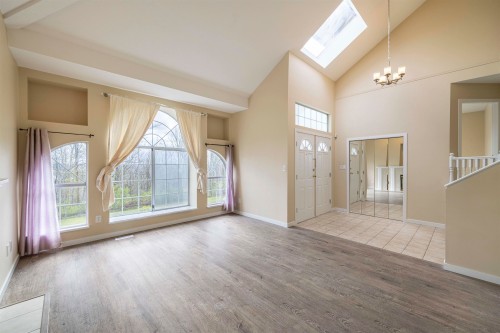 470 Riverview Crescent, Coquitlam, BC 