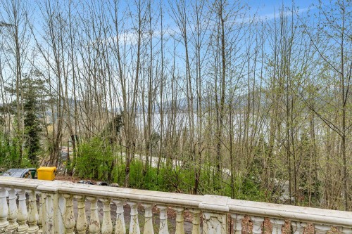 7235 Bayview Drive, Burnaby, BC 