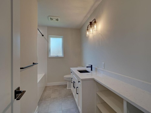 1104 Celia Crescent, Gibsons, BC 